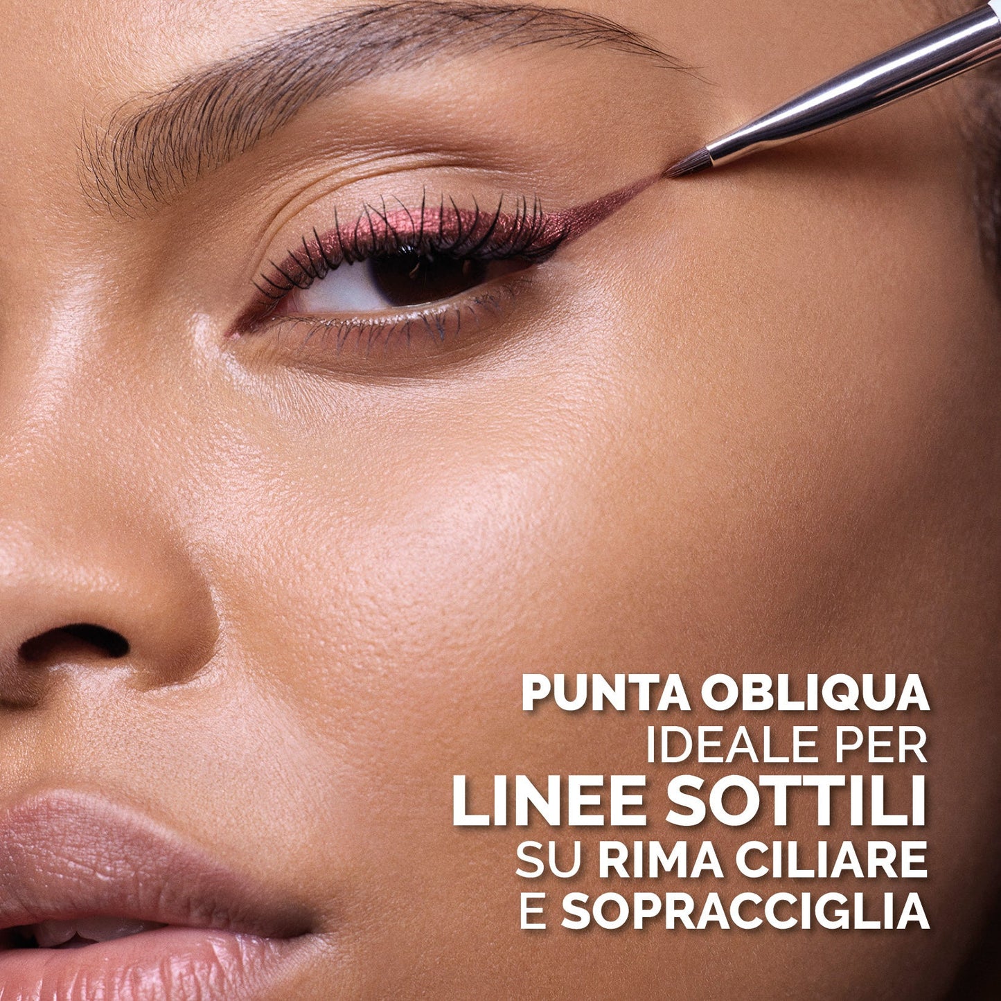 PENNELLO OCCHI OBLIQUO