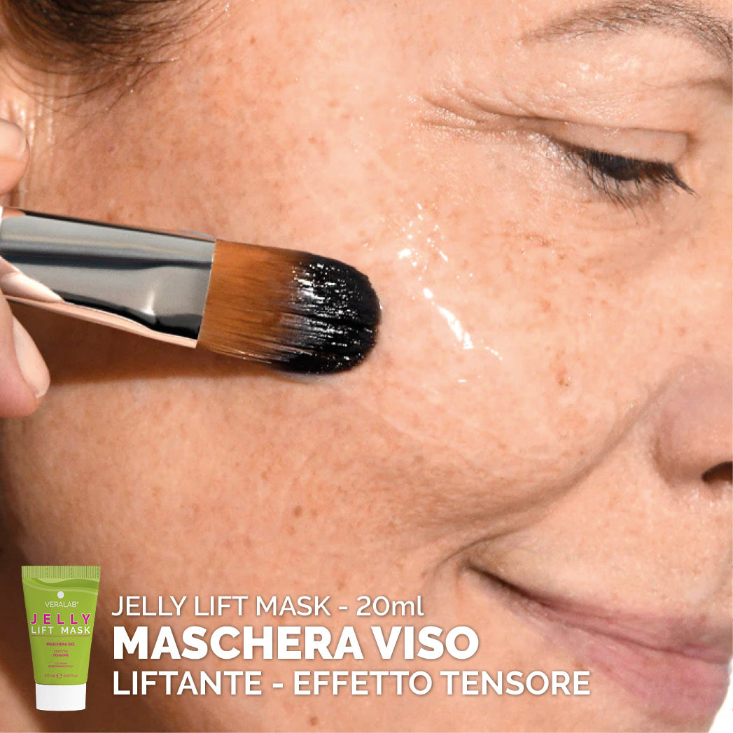 EASY BEAUTY ROUTINE PELLE SECCA O SEGNATA DAL TEMPO