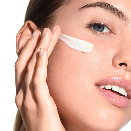 INVISIBLE DAILY PROTECTION spf 50